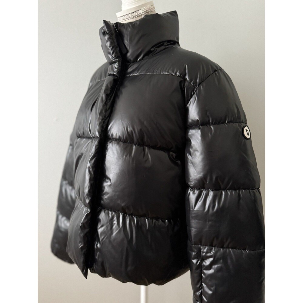 VUORI Hudson Insulated Puffer Jacket in Black Women's Size XL